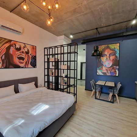 Apart Hotel Loft アルマトイ エクステリア 写真