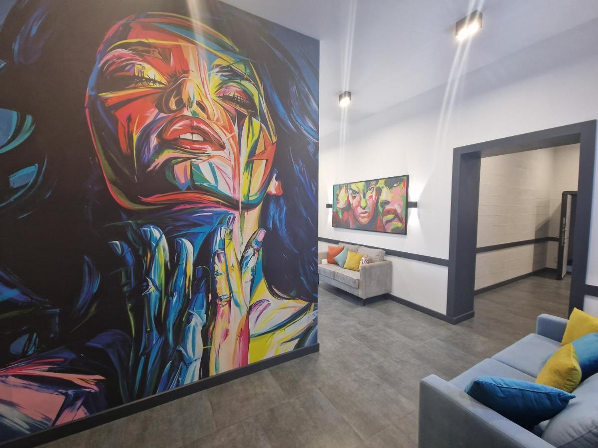 Apart Hotel Loft アルマトイ エクステリア 写真